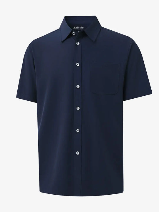 3D render highlighting the NAVY polo’s smooth fabric texture.